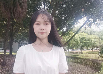 侯方佳-四川中医药高等专科学校