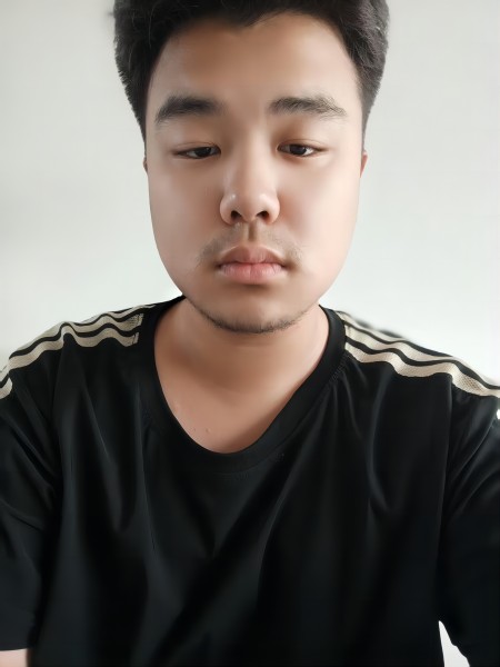 罗睿宇-成都航空职业技术学院